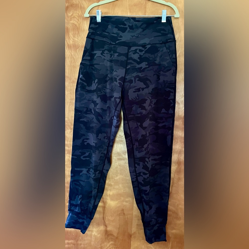 Women's Black Camouflage Jogger Pants - Picture 7 of 10